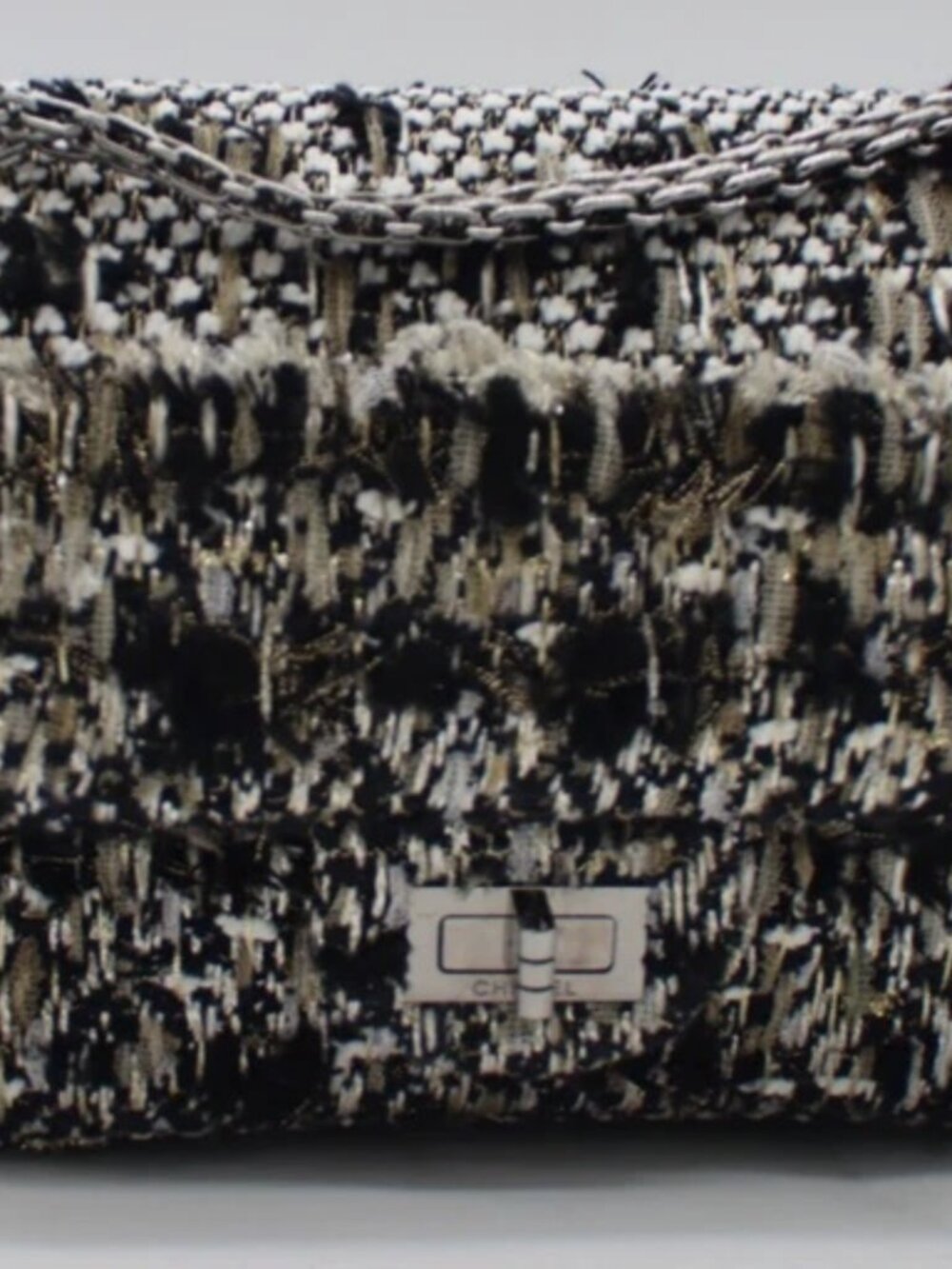 Chanel Tweed 2.55 Reissue 225 Flap Black White - 17188158